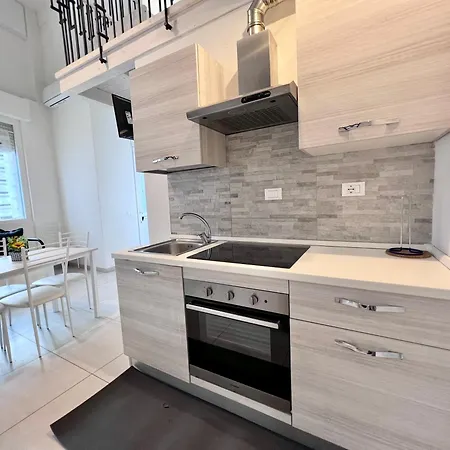 8 Lofts - - 2 La Spezia