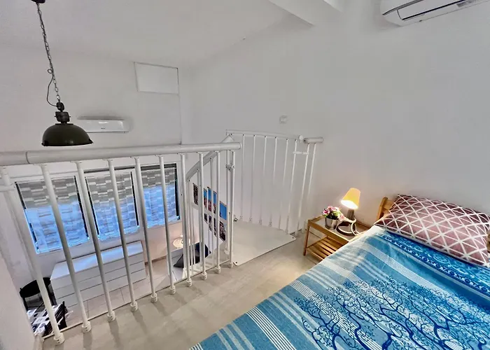 Apartment 8 Lofts - - 2 La Spezia