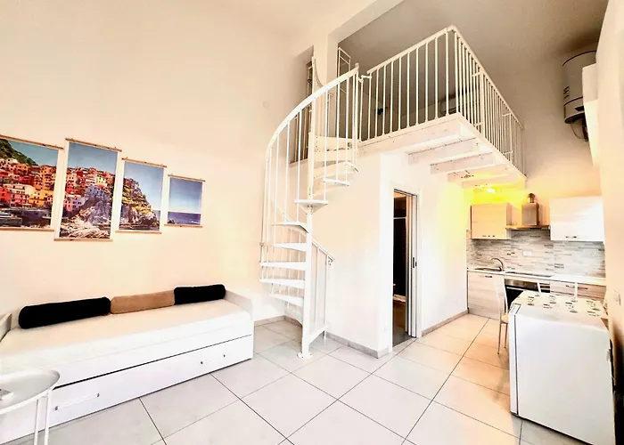 8 Lofts - - 2 La Spezia