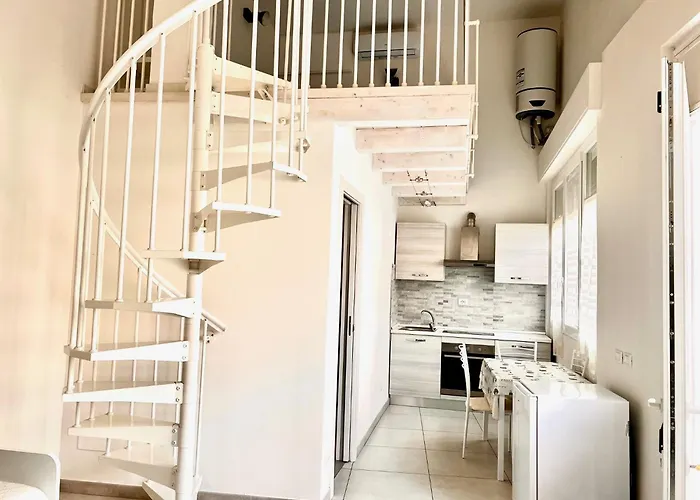 Apartment 8 Lofts - - 2 *