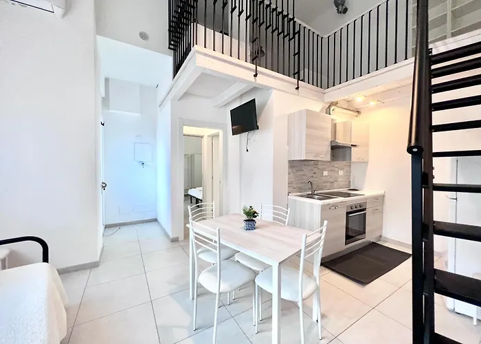 8 Lofts - - 2 Apartment La Spezia