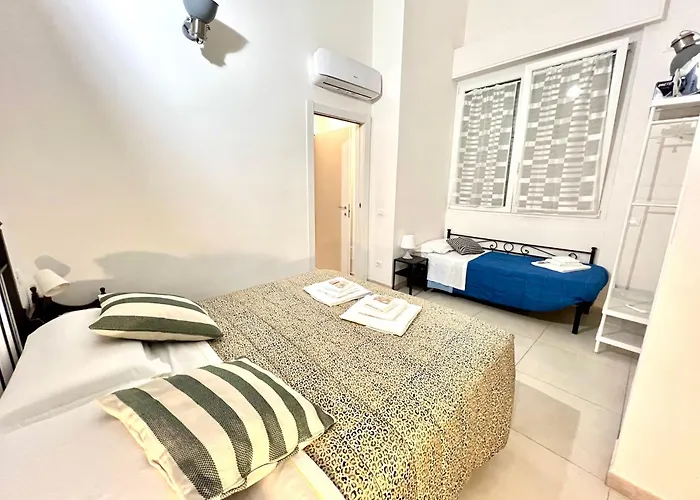 8 Lofts - - 2 La Spezia