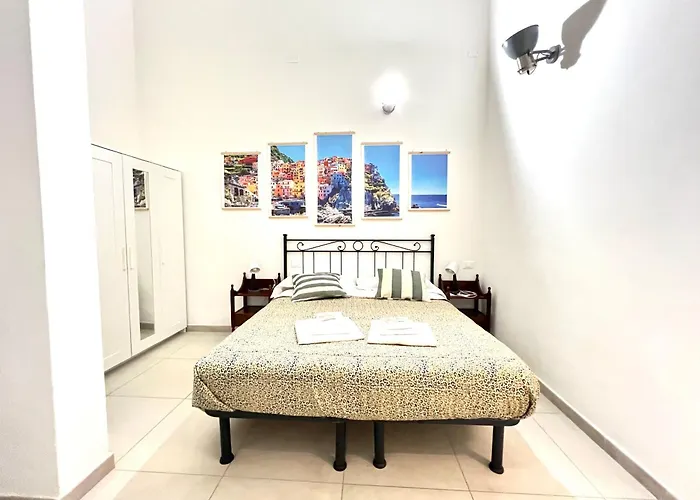 8 Lofts - - 2 Apartment La Spezia