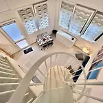 8 Lofts - - 2 La Spezia