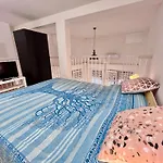 8 Lofts - - 2 La Spezia