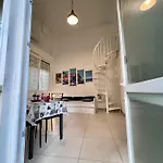 8 Lofts - - 2 Apartamento *