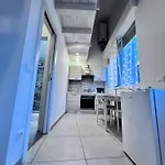 8 Lofts - - 2 Apartment *