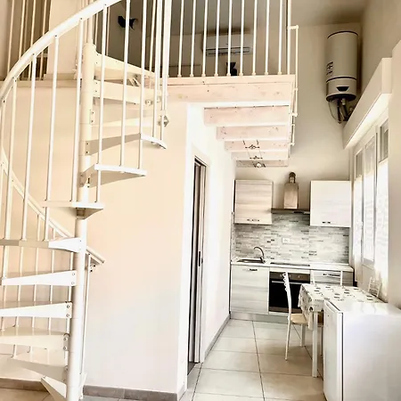 Apartman 8 Lofts - - 2 *