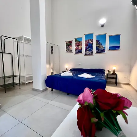 Apartment 8 Lofts - - 2 *