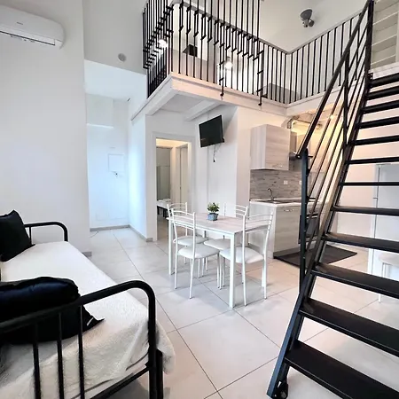 Apartment 8 Lofts - - 2 La Spezia
