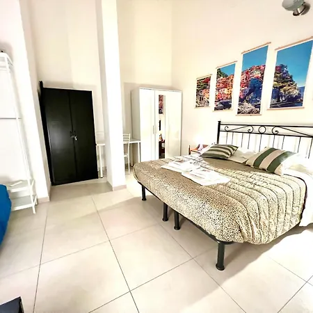 Apartment 8 Lofts - - 2 La Spezia