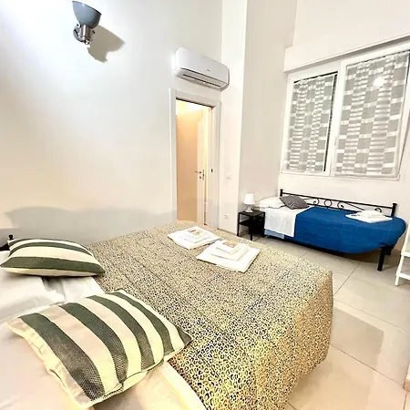 8 Lofts - - 2 La Spezia